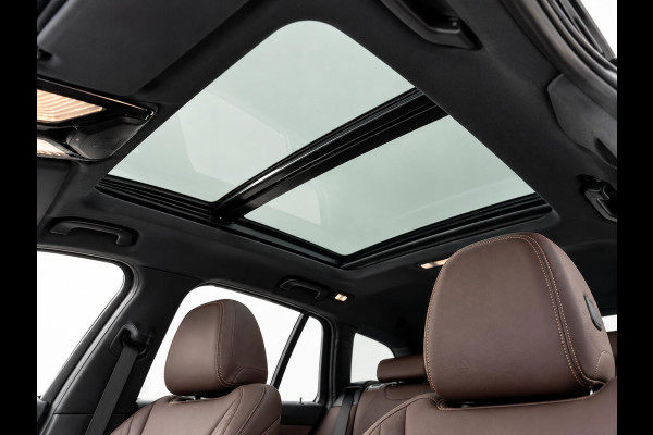 BMW 3 Serie Touring 320e Business Edition Plus Panodak Adaptive Cruise 18" Leder Vernasca PDC VA Laser Light Live Cockpit Premium Audio Sportstoelen