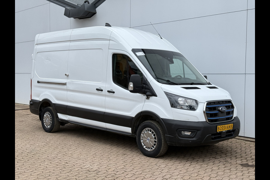 Ford E-Transit 68kWh 184PK L3H3 317km WLTP 96,8% (SOH) BEV Snelladen Cruise control Climate control Carplay Parkeersensoren