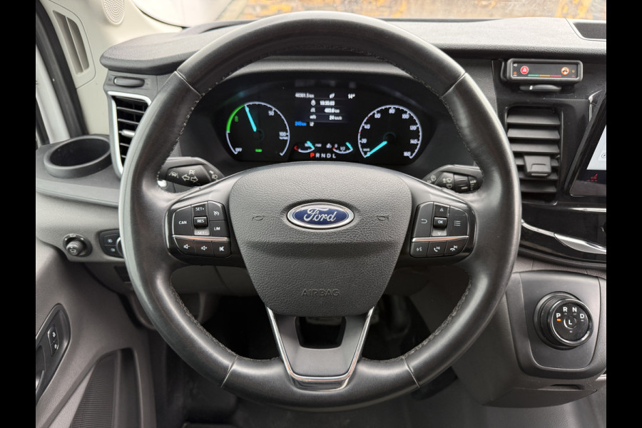 Ford E-Transit 68kWh 184PK L3H3 317km WLTP 96,8% (SOH) BEV Snelladen Cruise control Climate control Carplay Parkeersensoren