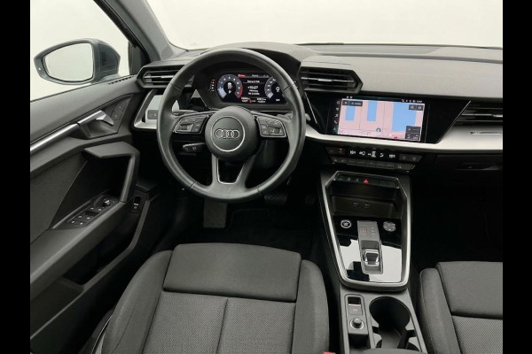 Audi A3 Sportback 35 TFSI Pro Line 150pk | Navigatie | Cruise controle | Apple Carplay /- Android auto | Sportstuur | Lichtmetalen velgen