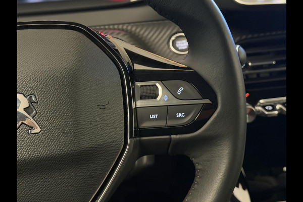 Peugeot 208 1.2 PureTech 100PK Allure Pack | Carplay | Camera | Stoelverw. | Incl. garantie