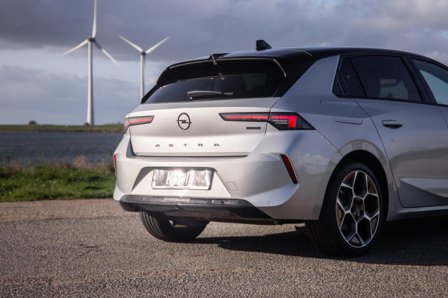 Opel Astra 1.6 Turbo Plug In Hybrid Ultimate GS-LINE / LED / KEYLESS / CAMERA / DEALER ONDERHOUDEN