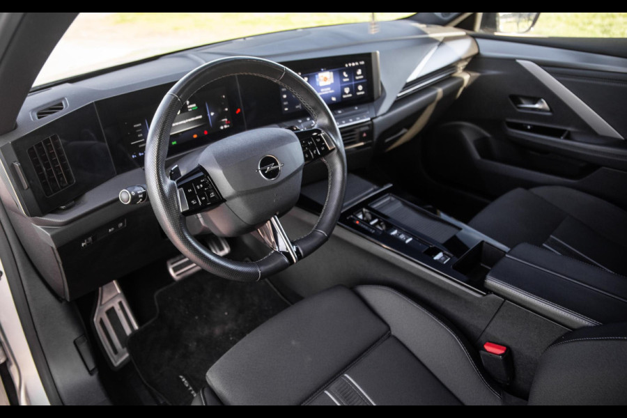 Opel Astra 1.6 Turbo Plug In Hybrid Ultimate GS-LINE / LED / KEYLESS / CAMERA / DEALER ONDERHOUDEN
