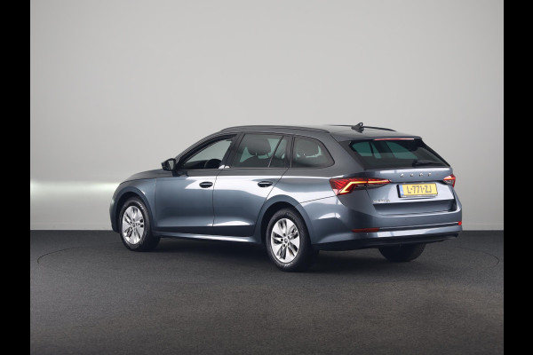 Škoda Octavia Combi 1.0 TSI Business Edition 110pk | Airco automatisch |Apple Carplay/Android Auto | Cruise control | LED koplampen | Lichtmetalen velgen 16" | Navigatiesysteem full ma
