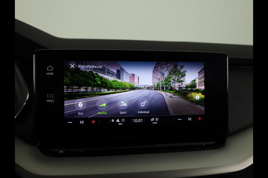 Škoda Octavia Combi 1.0 TSI Business Edition 110pk | Airco automatisch |Apple Carplay/Android Auto | Cruise control | LED koplampen | Lichtmetalen velgen 16" | Navigatiesysteem full ma