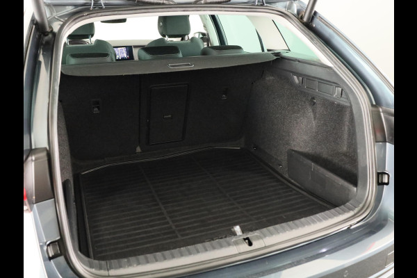 Škoda Octavia Combi 1.0 TSI Business Edition 110pk | Airco automatisch |Apple Carplay/Android Auto | Cruise control | LED koplampen | Lichtmetalen velgen 16" | Navigatiesysteem full ma