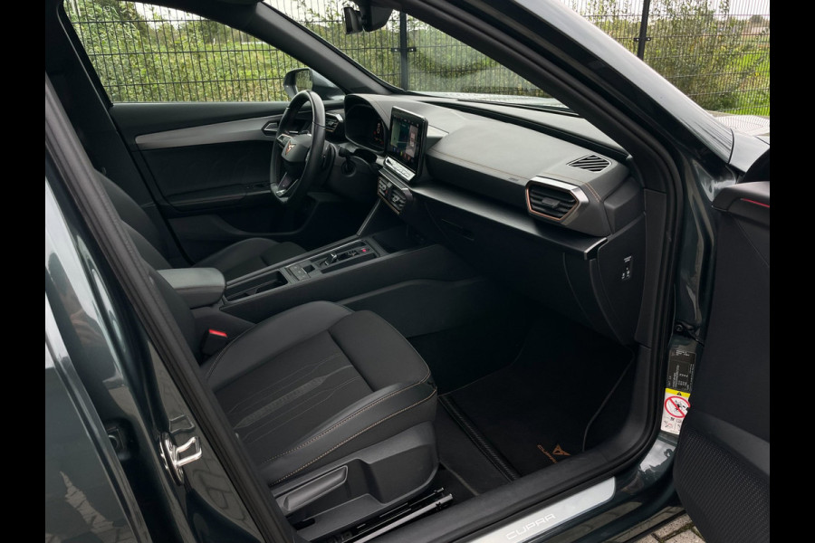 CUPRA Formentor 1.4 e-Hybrid Business | CarPlay | Stoel-/ stuurverwarming | Dealer onderhouden