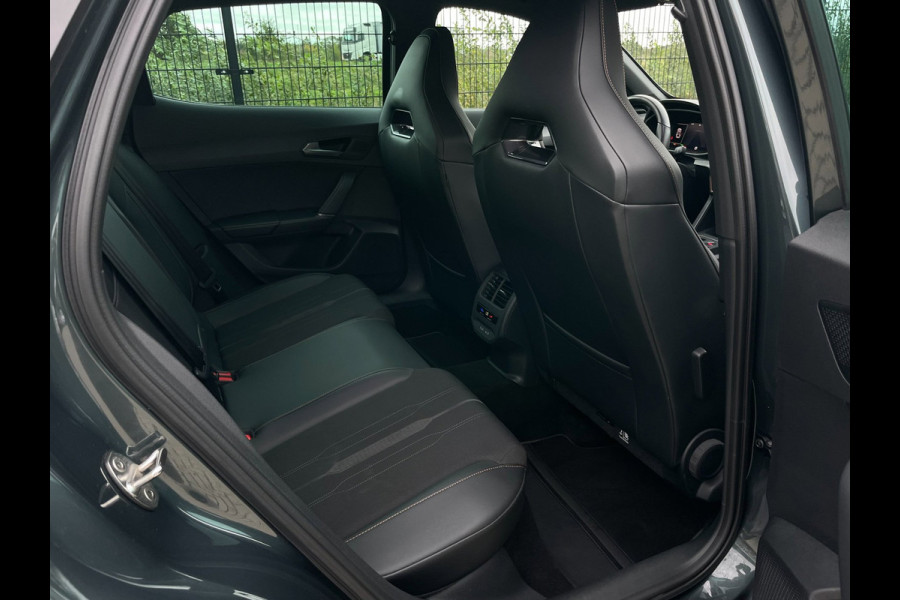 CUPRA Formentor 1.4 e-Hybrid Business | CarPlay | Stoel-/ stuurverwarming | Dealer onderhouden