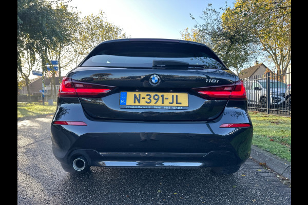 BMW 1-serie 118i Business Edit Automaat Clima Navi 33.094 KM NL-Auto