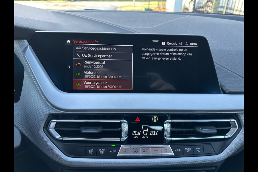 BMW 1-serie 118i Business Edit Automaat Clima Navi 33.094 KM NL-Auto