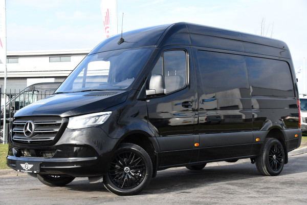Mercedes-Benz Sprinter 317 1.9 CDI L2H2 Black Edition RWD Cruise, Camera,10.5'' Multimedia, Carplay, LED, Standkachel, Multimedia, 170pk, Automaat, UNIEK!