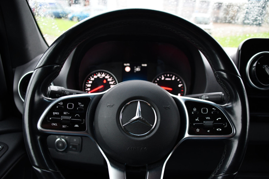 Mercedes-Benz Sprinter 317 1.9 CDI L2H2 Black Edition RWD Cruise, Camera,10.5'' Multimedia, Carplay, LED, Standkachel, Multimedia, 170pk, Automaat, UNIEK!