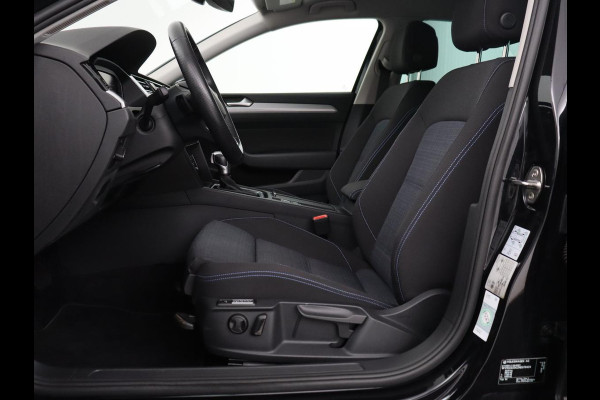 Volkswagen Passat Variant 1.4 TSI PHEV GTE Business | SOH 93,1% | Adaptive cruise | Stoelverwarming | Navigatie | Camera | Park assist | Carplay | 3 zone klimaat | Elektrische kofferbak