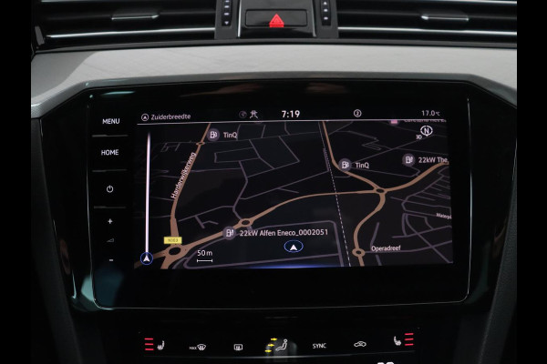 Volkswagen Passat Variant 1.4 TSI PHEV GTE Business | SOH 93,1% | Adaptive cruise | Stoelverwarming | Navigatie | Camera | Park assist | Carplay | 3 zone klimaat | Elektrische kofferbak
