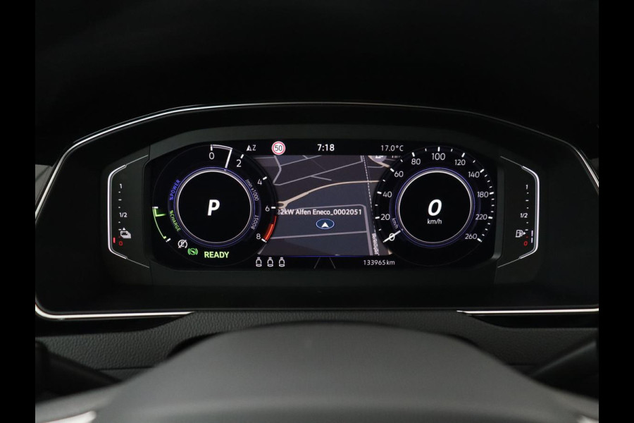 Volkswagen Passat Variant 1.4 TSI PHEV GTE Business | SOH 93,1% | Adaptive cruise | Stoelverwarming | Navigatie | Camera | Park assist | Carplay | 3 zone klimaat | Elektrische kofferbak