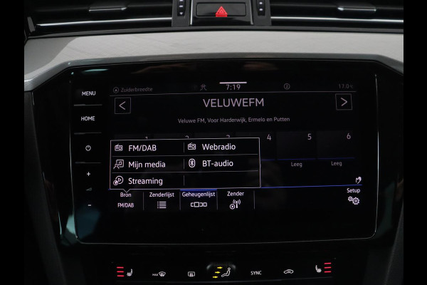 Volkswagen Passat Variant 1.4 TSI PHEV GTE Business | SOH 93,1% | Adaptive cruise | Stoelverwarming | Navigatie | Camera | Park assist | Carplay | 3 zone klimaat | Elektrische kofferbak