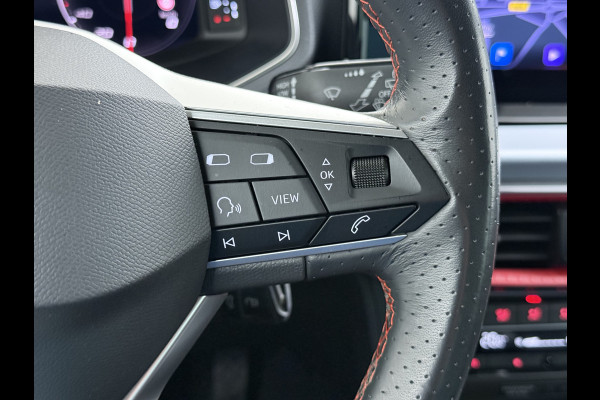 Seat Ibiza 5Drs FR Sport Adap.Cruise Camera Leer/Alcantara Sportstoelen+Verwarmd Lmv 18" Pdc Led Virtual Cockpit Ecc Navi Apple Carplay/And ESP Spoorassist Privacy-glass Sport onderstel  Lmv Isofix DAB Licht-/regensensor Origineel Nederlandse Auto