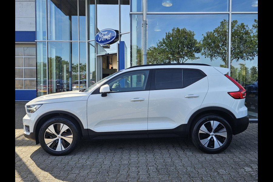 Volvo XC40 1.5 T3 Zeer netjes | Perfect onderhouden | Virtual cockpit | LED | Camera | Adaptive cruise control etc.