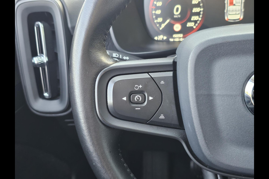 Volvo XC40 1.5 T3 Zeer netjes | Perfect onderhouden | Virtual cockpit | LED | Camera | Adaptive cruise control etc.