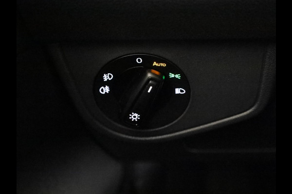 Volkswagen Taigo 1.0 TSI R-Line 115PK DSG | Navigatie via app | Matrix koplampen | Keyless entry | Stoelverwarming |