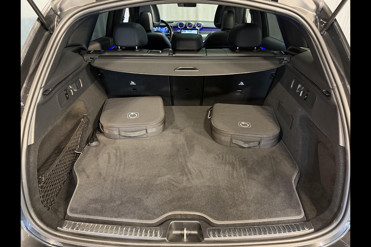 Mercedes-Benz GLC 300e 4MATIC AMG Line 20"/Trekhaak/Panoramadak/Burmester/Adaptieve cruise/Leder + memory/Stuur + stoelverwarming/360 camera/Head-up/Dodehoek/Sfeerverlichting