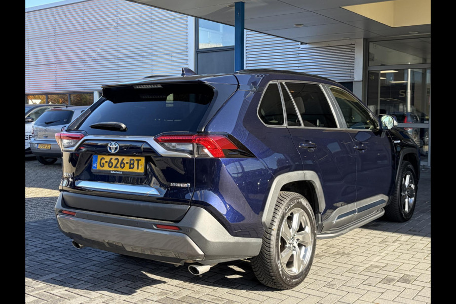 Toyota RAV4 2.5 Hybrid First Edition | 218pk | BLIS | 360° Camera | Elek. Kofferklep | Adaptive Cruise |
