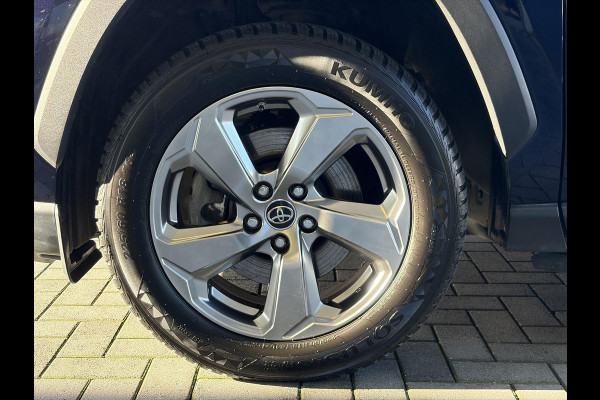 Toyota RAV4 2.5 Hybrid First Edition | 218pk | BLIS | 360° Camera | Elek. Kofferklep | Adaptive Cruise |