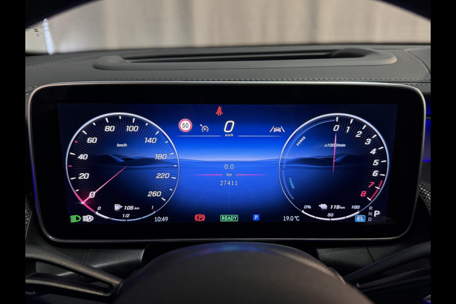 Mercedes-Benz GLC 300e 4MATIC AMG Line 20"/Trekhaak/Panoramadak/Burmester/Adaptieve cruise/Leder + memory/Stuur + stoelverwarming/360 camera/Head-up/Dodehoek/Sfeerverlichting