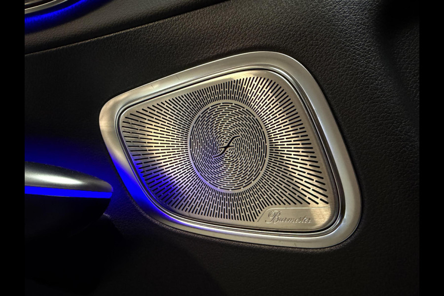 Mercedes-Benz GLC 300e 4MATIC AMG Line 20"/Trekhaak/Panoramadak/Burmester/Adaptieve cruise/Leder + memory/Stuur + stoelverwarming/360 camera/Head-up/Dodehoek/Sfeerverlichting