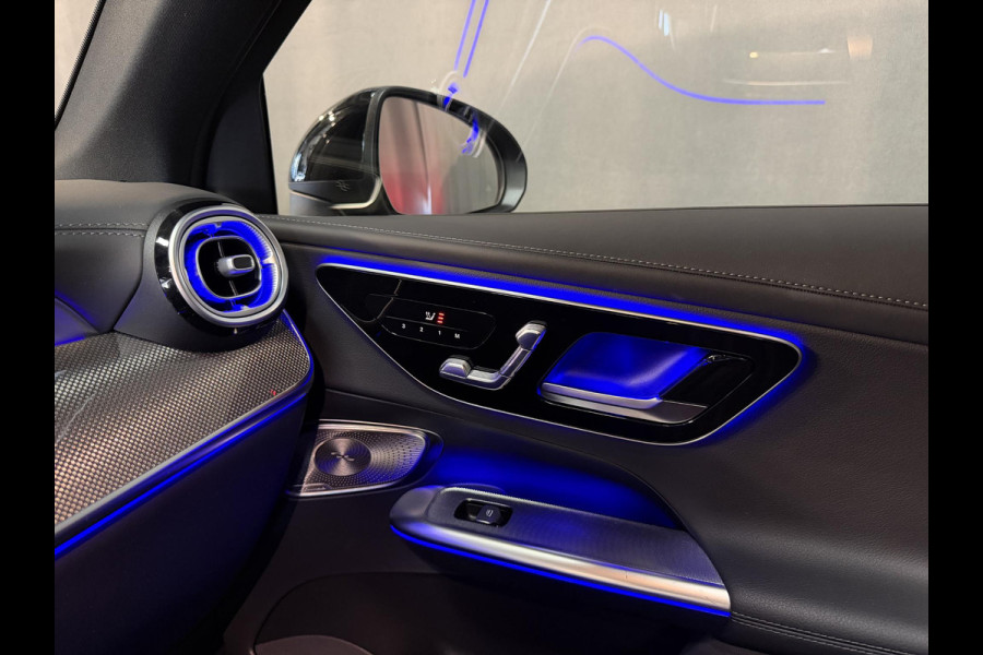 Mercedes-Benz GLC 300e 4MATIC AMG Line 20"/Trekhaak/Panoramadak/Burmester/Adaptieve cruise/Leder + memory/Stuur + stoelverwarming/360 camera/Head-up/Dodehoek/Sfeerverlichting
