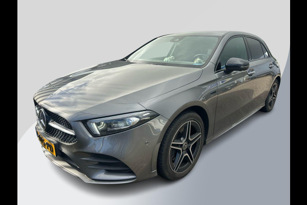 Mercedes-Benz A-Klasse 250 e Premium Plus Verwacht ! | 218 PK | Trekhaak | Widescreen | Night pakket | Stoelverwarming | Interieurverlichting |