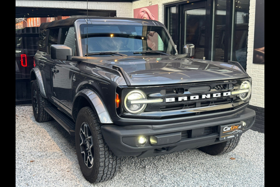 Ford Bronco , VOLLEDIG OPEN DAK, 4X4, NIEUWSTAAT, FULL OPTIONS, GRIJS KENTEKEN!