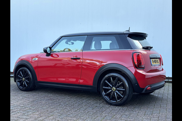 MINI Electric Yours 33 kWh Pano.dal Leer Carplay Camera Red Chili