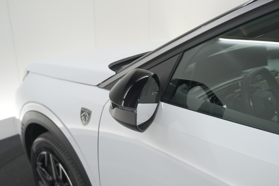 Peugeot 3008 1.2 Hybrid 145 GT | Elektrische Kofferklep | Camera | Adaptieve Cruise Control | Apple CarPlay
