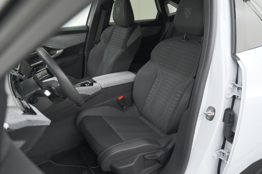 Peugeot 3008 1.2 Hybrid 145 GT | Elektrische Kofferklep | Camera | Adaptieve Cruise Control | Apple CarPlay