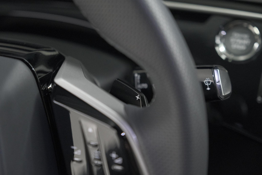 Peugeot 3008 1.2 Hybrid 145 GT | Elektrische Kofferklep | Camera | Adaptieve Cruise Control | Apple CarPlay