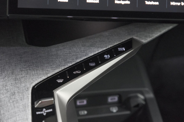 Peugeot 3008 1.2 Hybrid 145 GT | Elektrische Kofferklep | Camera | Adaptieve Cruise Control | Apple CarPlay