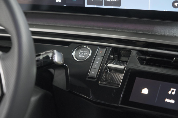 Peugeot 3008 1.2 Hybrid 145 GT | Elektrische Kofferklep | Camera | Adaptieve Cruise Control | Apple CarPlay