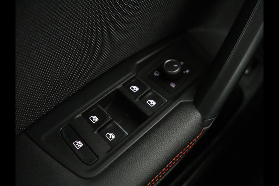 Seat Tarraco 1.4 TSI e-Hybrid PHEV FR | SOH 92,9% | Leder/alcantara | Trekhaak | Adaptive cruise | Memory | Stuur/stoelverwarming | 360 camera | Park assist | Carplay | Climate control