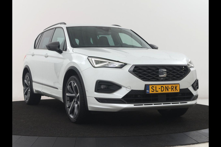 Seat Tarraco 1.4 TSI e-Hybrid PHEV FR | SOH 92,9% | Leder/alcantara | Trekhaak | Adaptive cruise | Memory | Stuur/stoelverwarming | 360 camera | Park assist | Carplay | Climate control