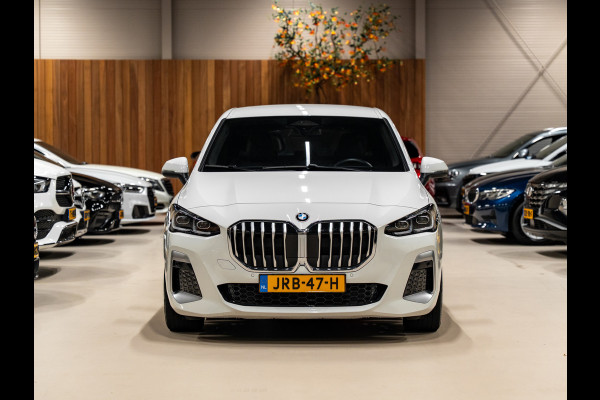 BMW 2 Serie Active Tourer 218i M-Sport, Apple Carplay, Android, Leder, Navi, Voll Led, Ambiënte Light, Wide Screen, Camera, PDC