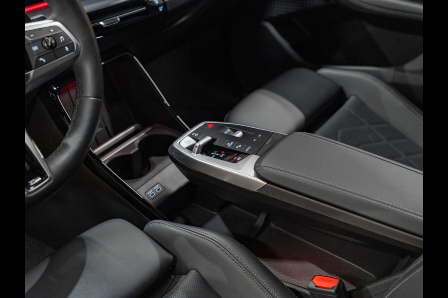 BMW 2 Serie Active Tourer 218i M-Sport, Apple Carplay, Android, Leder, Navi, Voll Led, Ambiënte Light, Wide Screen, Camera, PDC