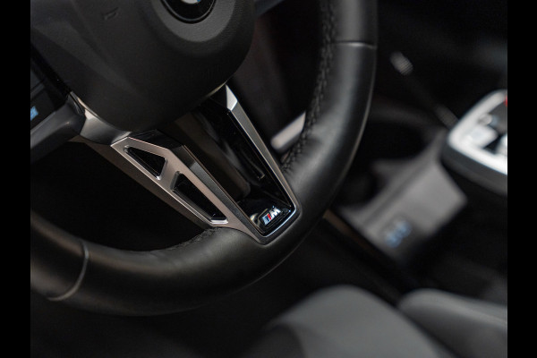 BMW 2 Serie Active Tourer 218i M-Sport, Apple Carplay, Android, Leder, Navi, Voll Led, Ambiënte Light, Wide Screen, Camera, PDC