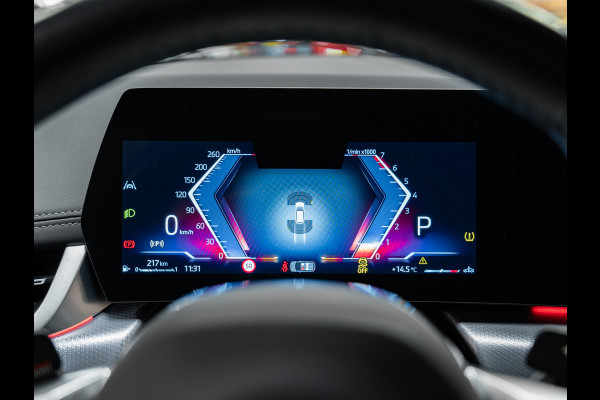 BMW 2 Serie Active Tourer 218i M-Sport, Apple Carplay, Android, Leder, Navi, Voll Led, Ambiënte Light, Wide Screen, Camera, PDC