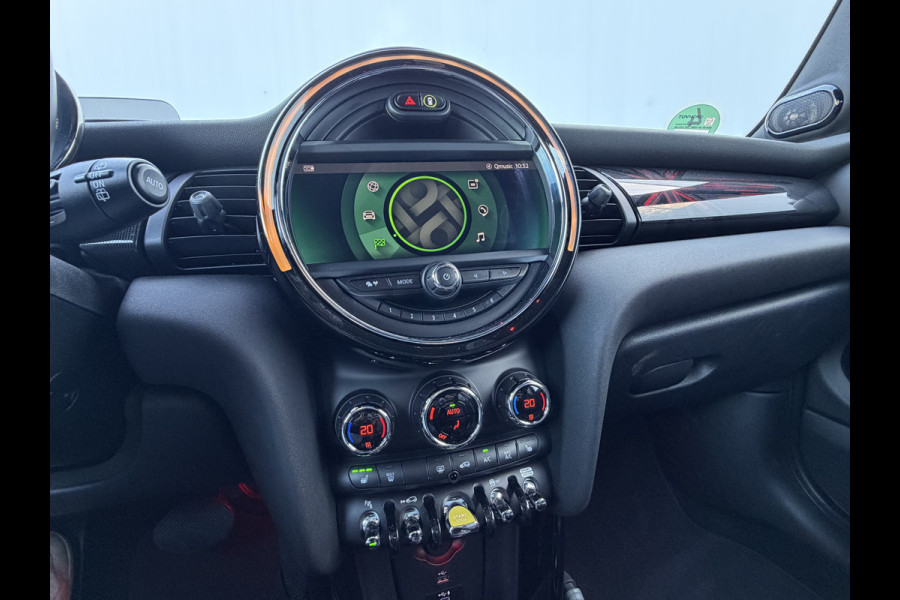MINI Electric Yours 33 kWh Pano.dal Leer Carplay Camera Red Chili