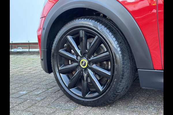 MINI Electric Yours 33 kWh Pano.dal Leer Carplay Camera Red Chili