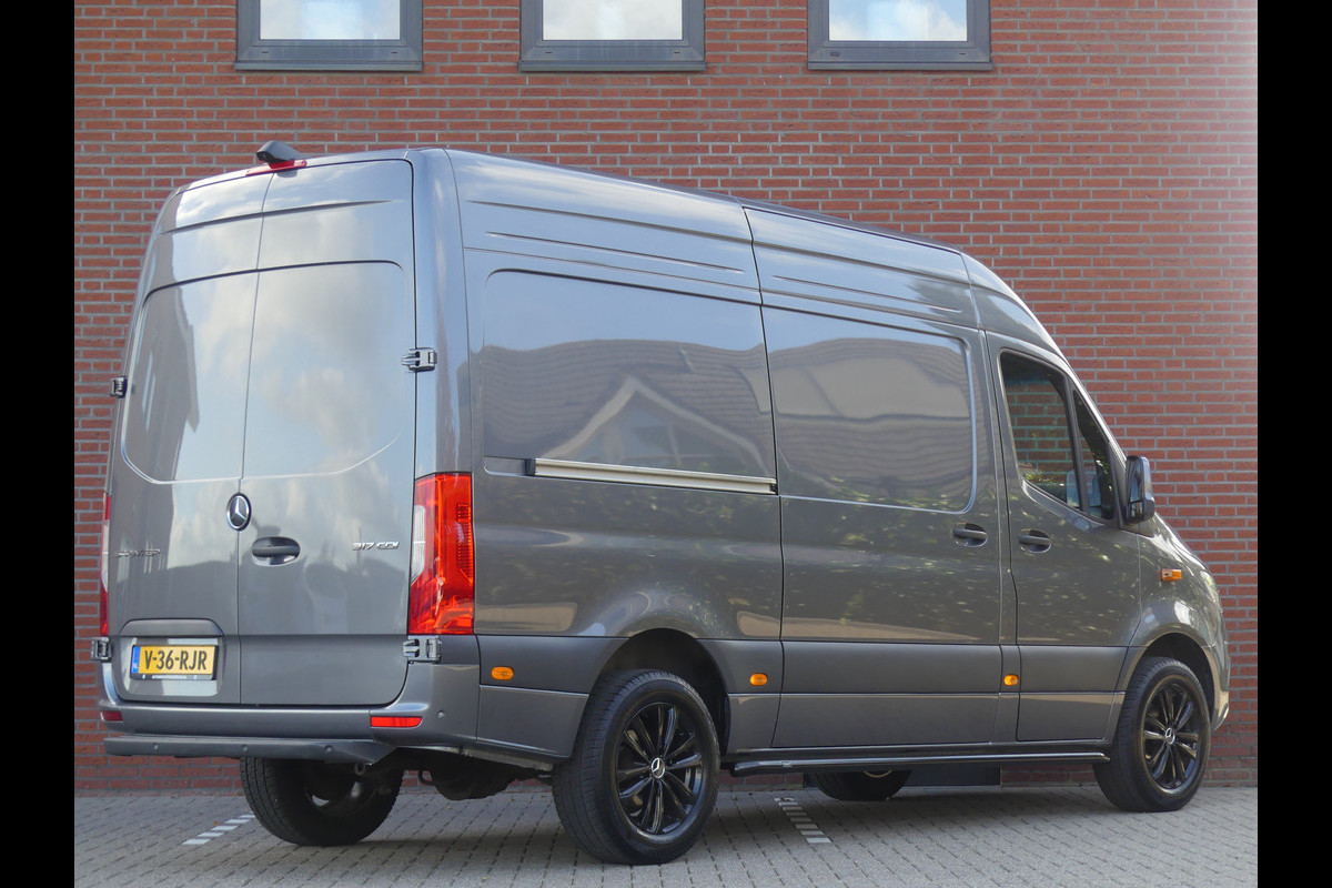 Mercedes-Benz Sprinter 317 CDI L2H2 Led/Camera/PDC/Navigatie/Nieuw model