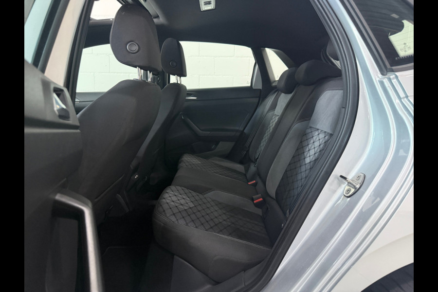 Volkswagen Polo 1.0 TSI R-Line Business*Pano*Camera*Parkeersensoren*