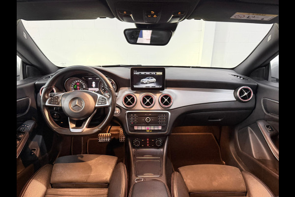 Mercedes-Benz CLA-Klasse 180 Prestige*Led*Stoelverwarming*Amg-Line*