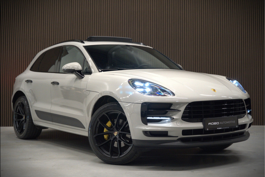 Porsche Macan 2.0 | Krijt Grijs | Panoramadak | Sportchrono | Memory Seats | Elektrische Stoelen 18 Weg Verstelbaar | Apple Carplay | PDLS LED | Luchtvering | Camera | Leer | Navigatie | Dodehoekdetectie | Cru